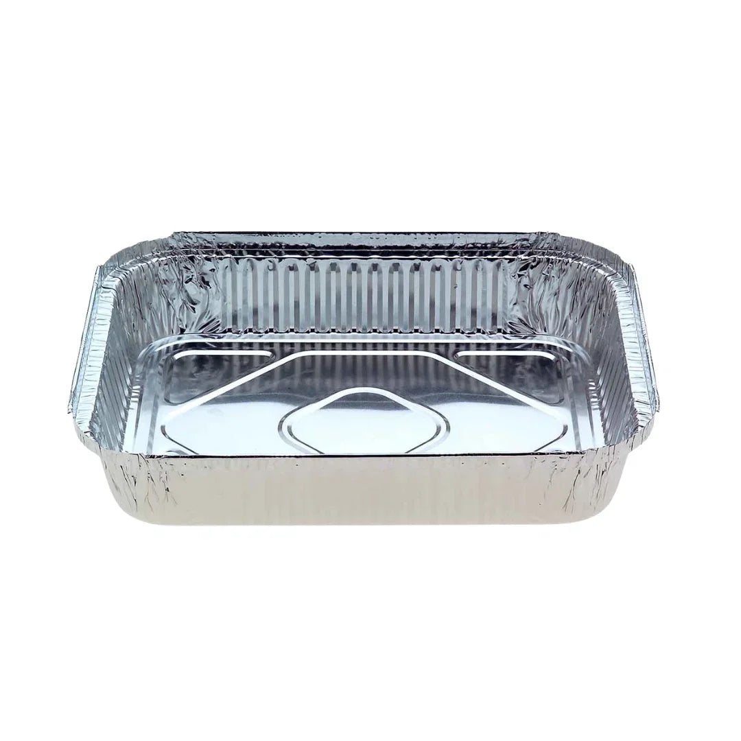 Empty rectangular aluminum foil catering tray for food packaging