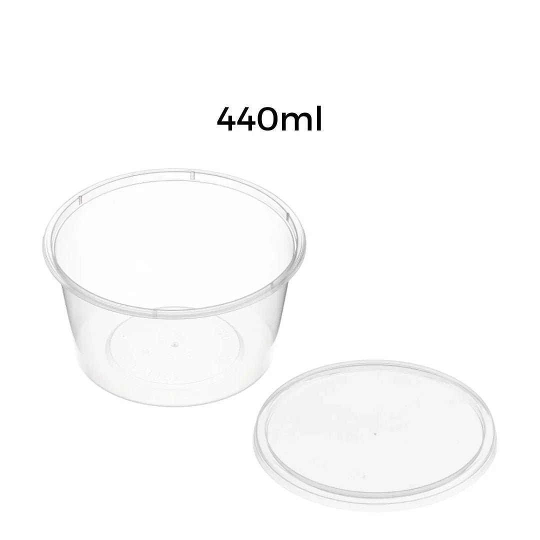 Clear plastic 440ml disposable food container with a matching lid